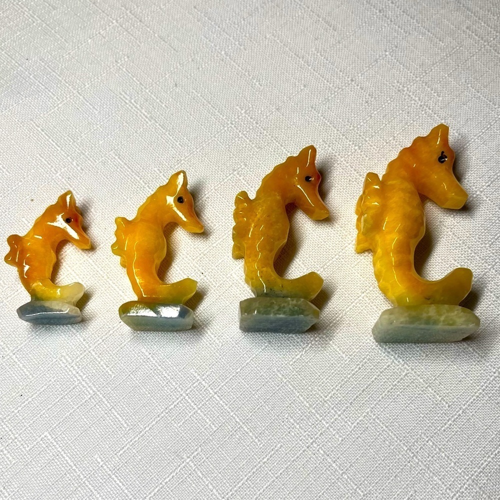 Vintage. Carved Onyx Seahorse family!  Perfect to display.